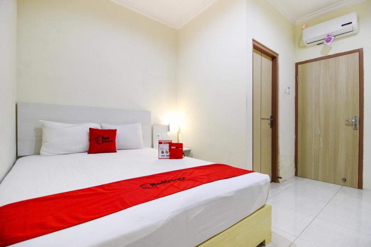 Reddoorz @ Jakal Bawah 2 Hotel Yogyakarta Exterior photo